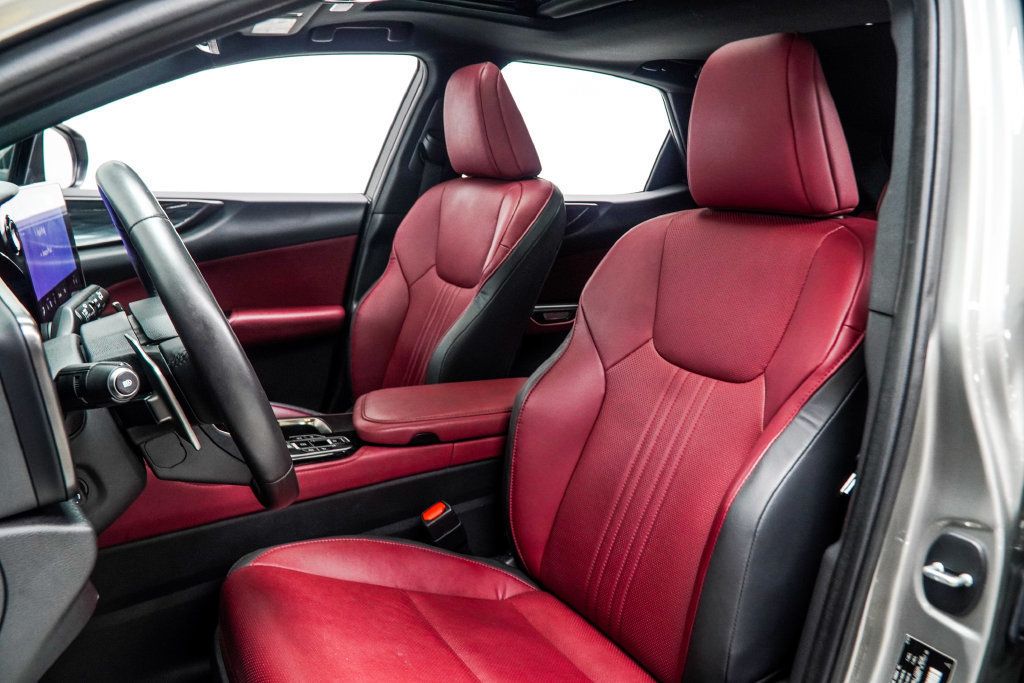 Lexus NX photo 37