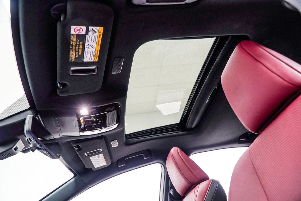 Lexus NX photo 40