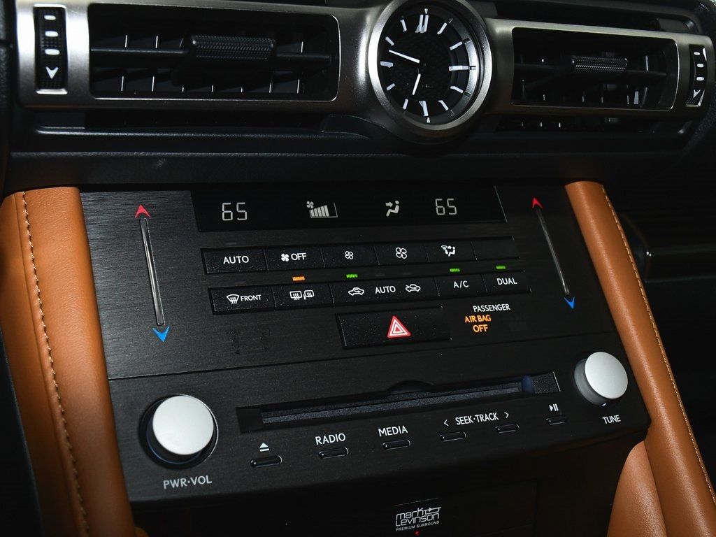 2024 Lexus RC 350 photo 24