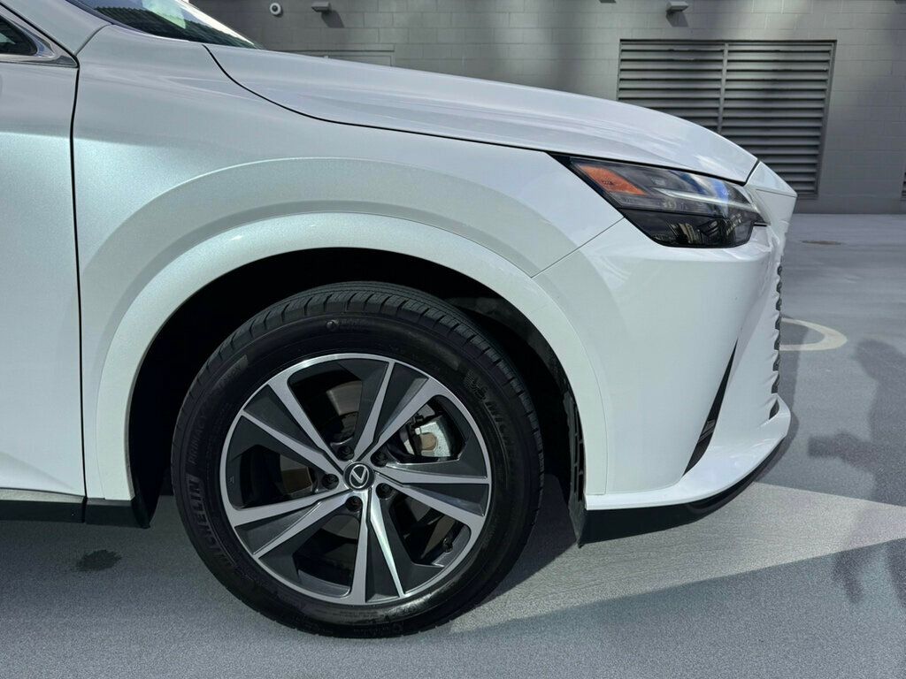 2024 Lexus RX 1-Owner, Technology Package, Balance of factory warranty! - 23032847 - 9