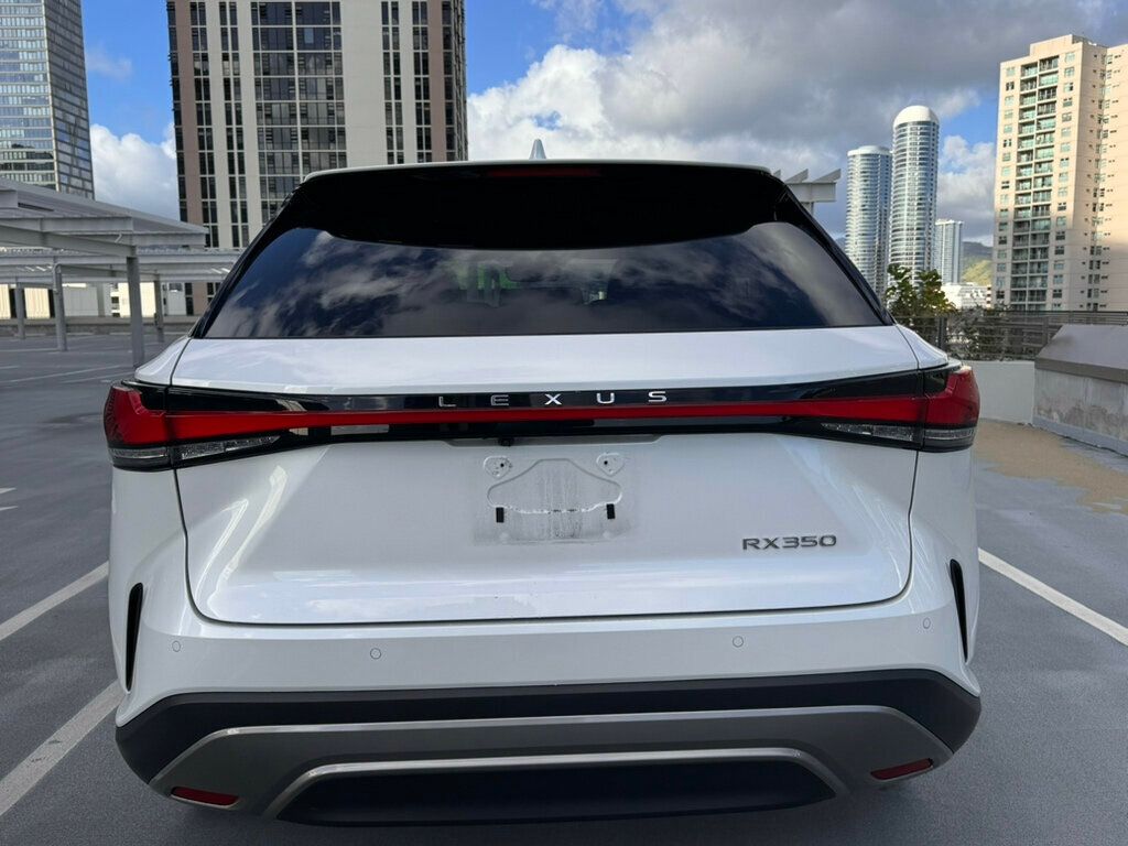 2024 Lexus RX 1-Owner, Technology Package, Balance of factory warranty! - 23032847 - 13