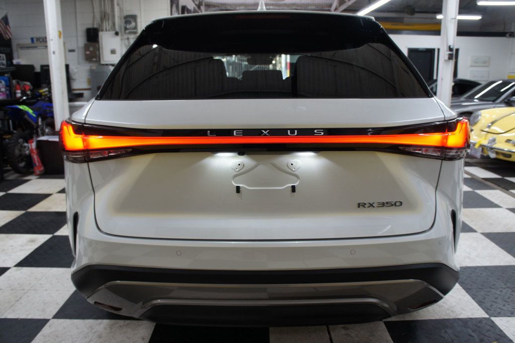 2024 Lexus RX 1-Owner, Technology Package, Balance of factory warranty! - 23032847 - 37