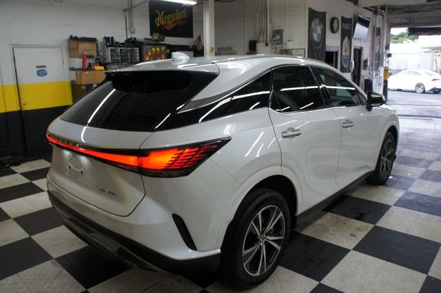 2024 Lexus RX 1-Owner, Technology Package, Balance of factory warranty! - 23032847 - 38
