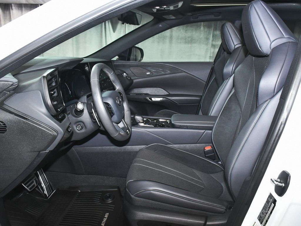 2024 Lexus RX 500h F SPORT Performance photo 56