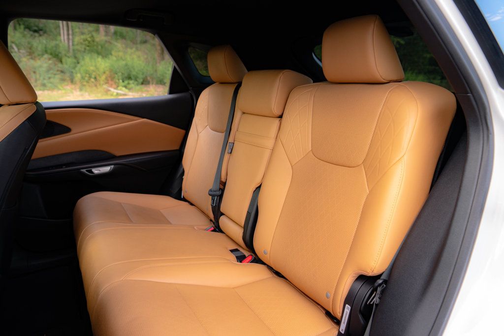 2024 Lexus RX PremiumPlus/ColdAreaPkg/TechnologyPkg/Heated&CooledSeats/NAV - 23072428 - 13