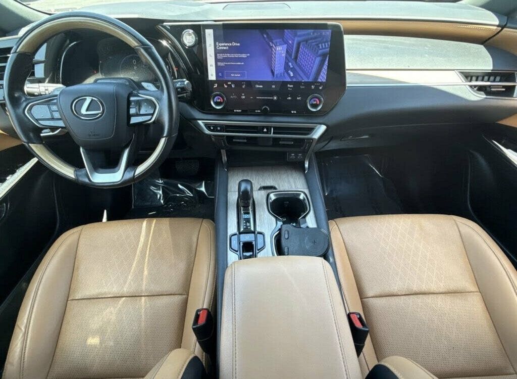 2024 Lexus RX PremiumPlus/ColdAreaPkg/TechnologyPkg/Heated&CooledSeats/NAV - 23072428 - 3