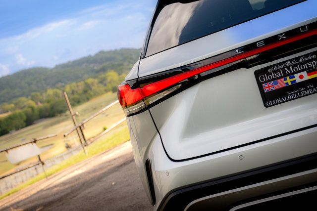 2024 Lexus RX PremiumPlus-FWD/ColdAreaPkg/TrafficJamAssist/Heated&CooledSeats - 23072920 - 12