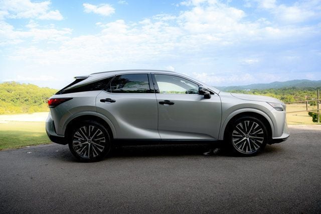 2024 Lexus RX PremiumPlus-FWD/ColdAreaPkg/TrafficJamAssist/Heated&CooledSeats - 23072920 - 1
