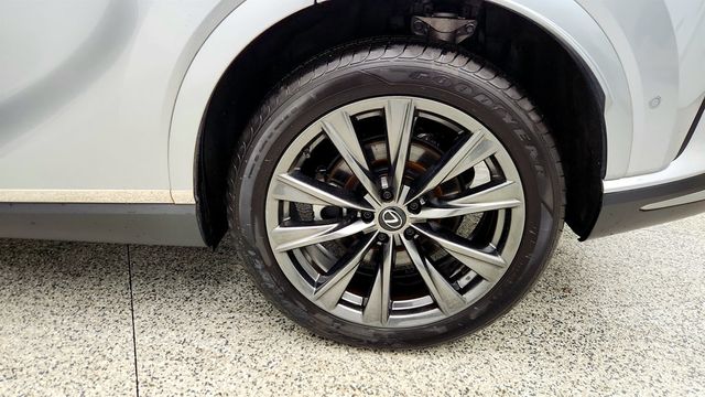 2024 Lexus RX RX 350 F SPORT Handling AWD w/ Mark Levinson & Triple-Beam LEDs - 22981336 - 8