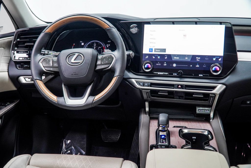 Lexus RX photo 18
