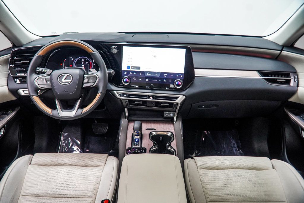 Lexus RX photo 5