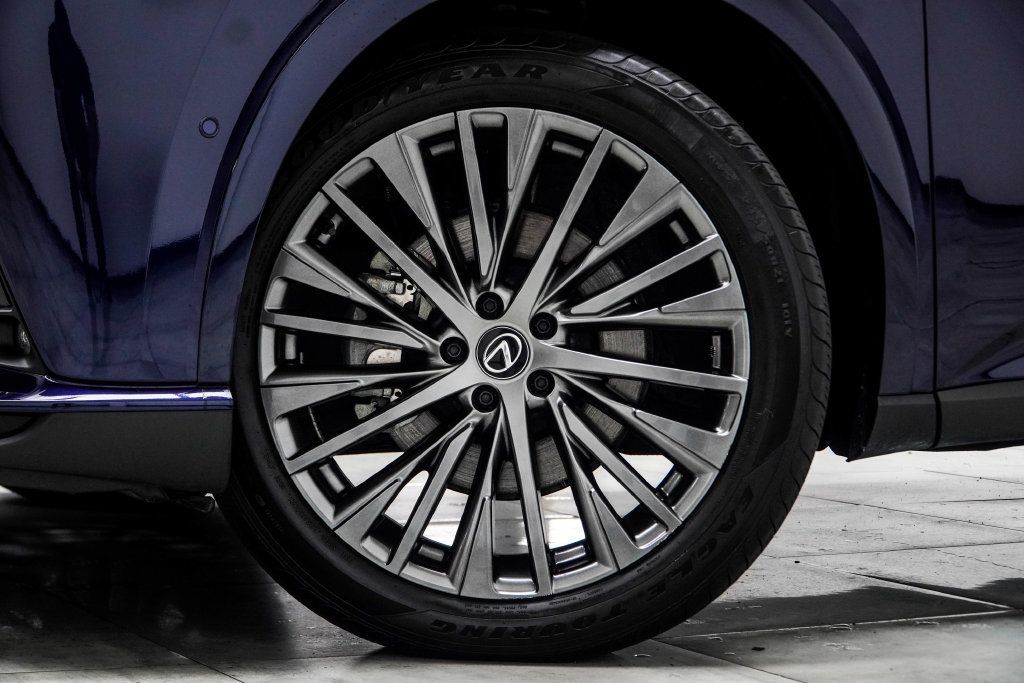 Lexus RX photo 7
