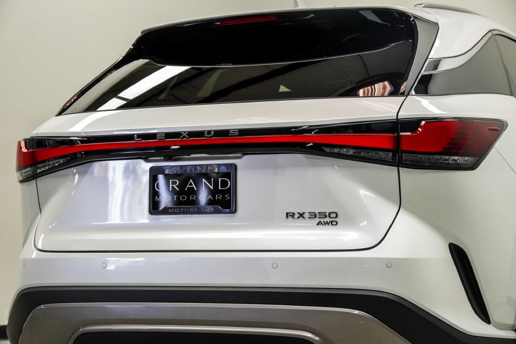 Lexus RX photo 14
