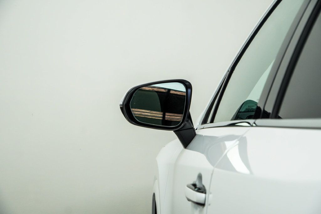 Lexus RX photo 15
