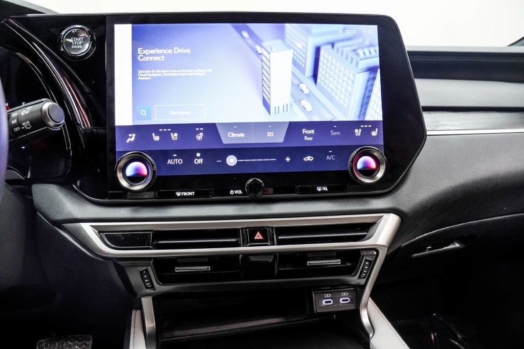 Lexus RX photo 28
