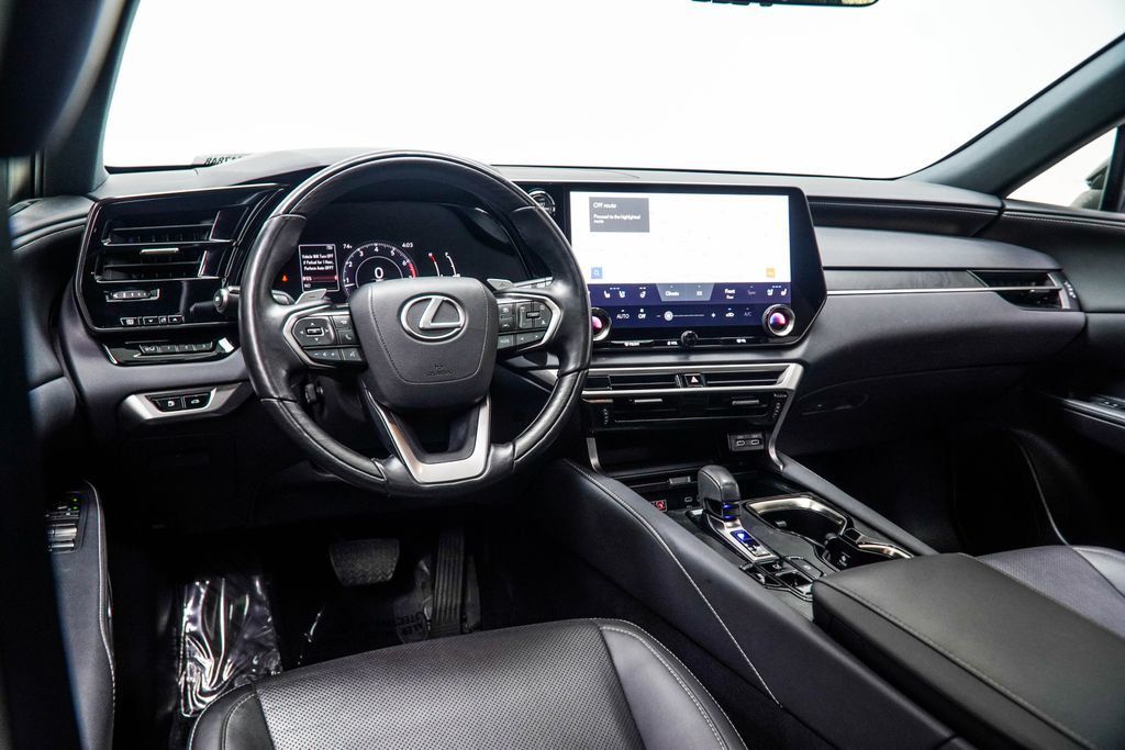 Lexus RX photo 17