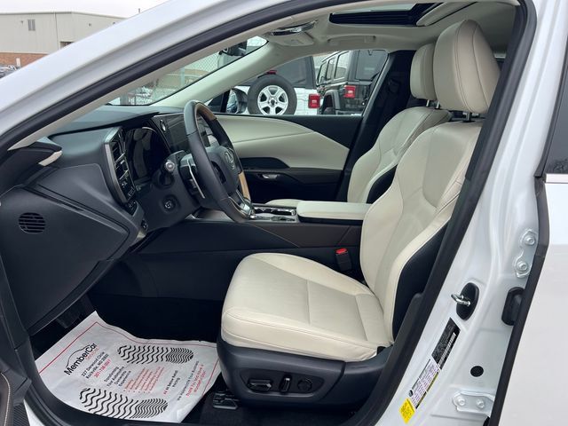 2024 Lexus RX RX 350 Premium Plus AWD - 22990708 - 12