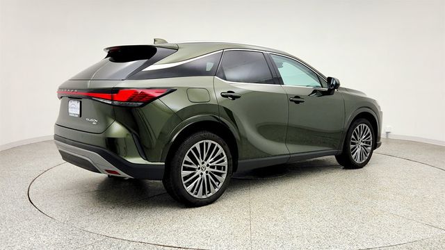 2024 Lexus RX RX 450h+ Luxury AWD w/ M. Levinson Audio & Convenience Package - 23010786 - 4