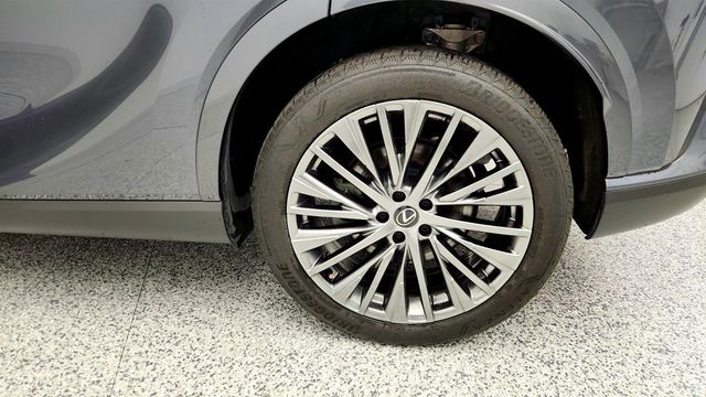 2024 Lexus RX RX 450h+ Luxury AWD w/ Premium LED Headlights & Convenience Pkg - 22958769 - 8