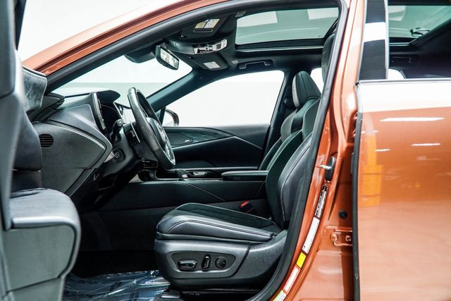 2024 Lexus RX RX 500h F SPORT Performance AWD - 22957728 - 37