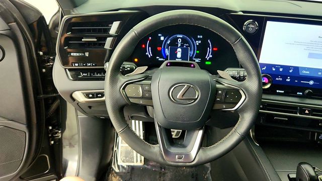 2024 Lexus RX RX 500h F SPORT Performance AWD w/ Mark Levinson Audio - 23051610 - 13