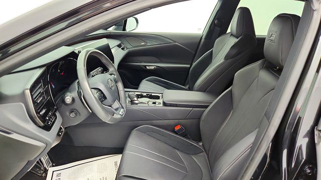 2024 Lexus RX RX 500h F SPORT Performance AWD w/ M Levinson Audio, Convenience - 22980134 - 17