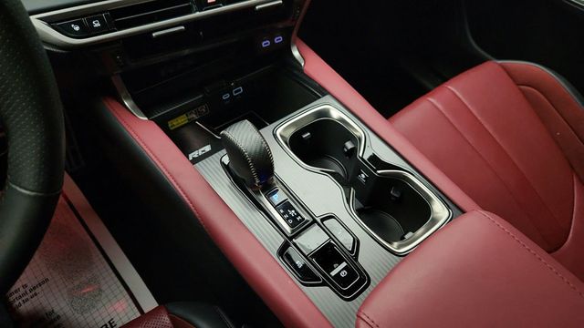 2024 Lexus RX RX 500h F SPORT Performance AWD w/ M Levinson Audio & Pano. Roof - 23010096 - 16