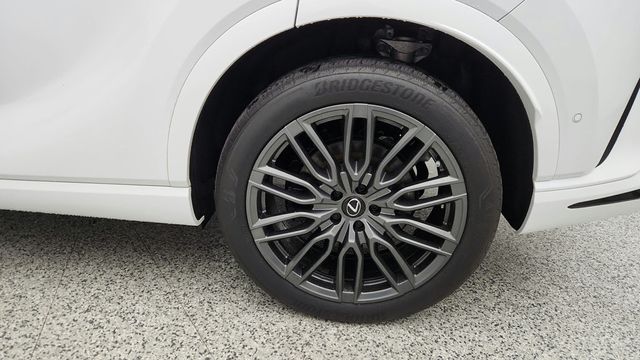 2024 Lexus RX RX 500h F SPORT Performance AWD w/ M Levinson Audio & Pano. Roof - 23010096 - 8