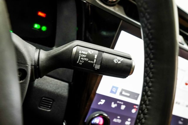 2024 Lexus RZ 300e Premium - 22982007 - 32