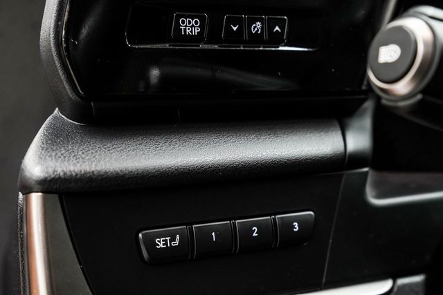 2024 Lexus RZ 300e Premium - 22982007 - 35