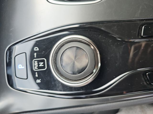 2024 Lexus RZ 450e Premium - 22982242 - 31