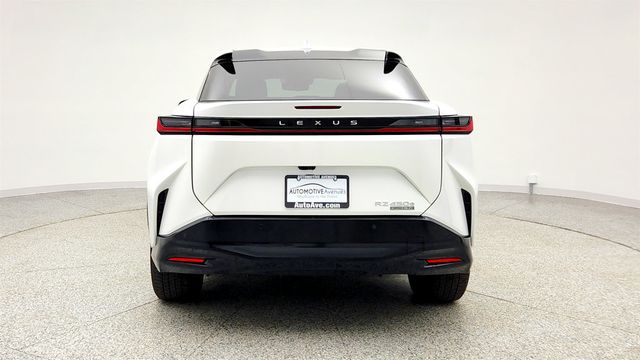 2024 Lexus RZ RZ 450e Premium AWD w/18'' Wheels & Technology Pkg - 22998249 - 5