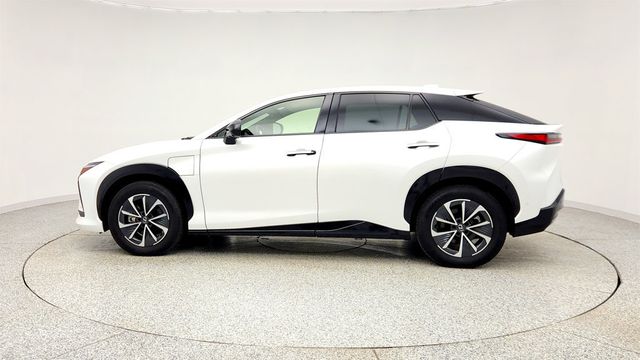 2024 Lexus RZ RZ 450e Premium AWD w/18'' Wheels & Technology Pkg - 22998249 - 7