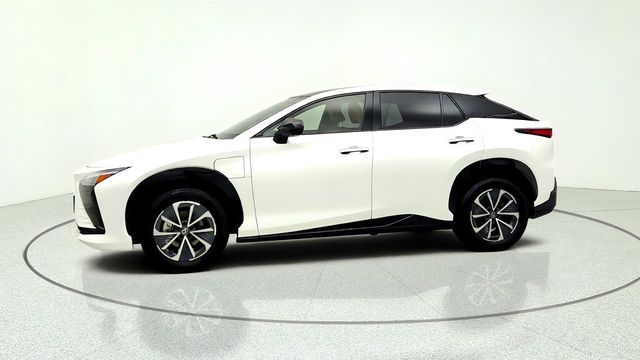 2024 Lexus RZ RZ 450e Premium AWD w/18'' Wheels & Technology Pkg - 23057351 - 7