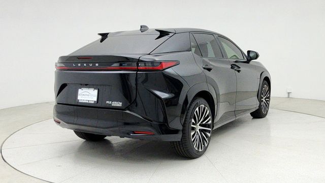 2024 Lexus RZ RZ 450e Premium AWD w/20'' Wheels & Technology Package - 22946738 - 4