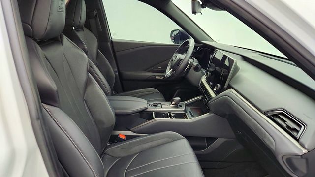 2024 Lexus TX TX 500h F SPORT Luxury AWD w/ Technology & Convenience Packages - 22958773 - 26