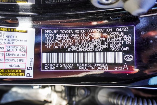 2024 Lexus UX UX 250h Premium AWD - 22971878 - 40