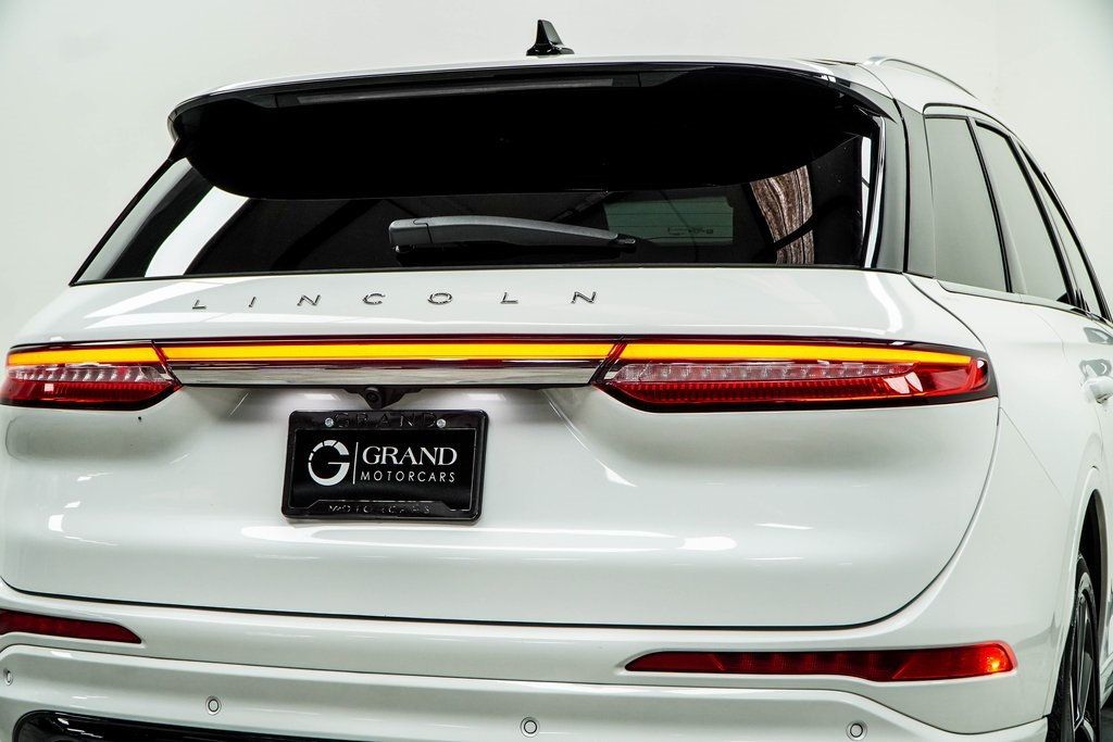 2024 Lincoln Corsair Grand Touring photo 13