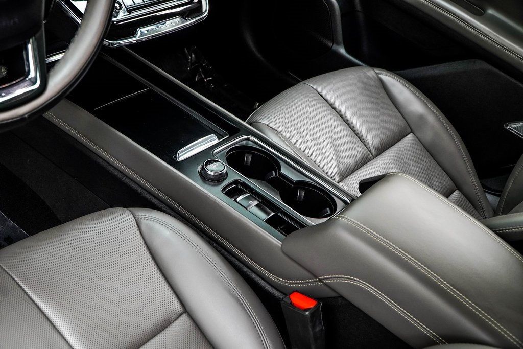 2024 Lincoln Corsair Grand Touring photo 16