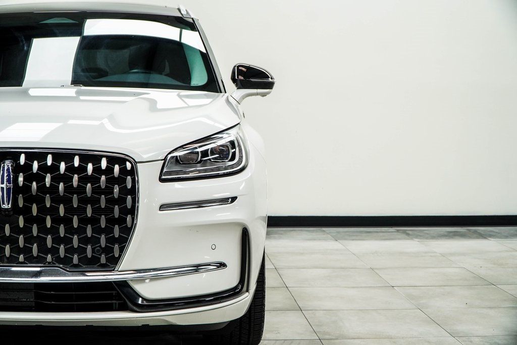 2024 Lincoln Corsair Grand Touring photo 4