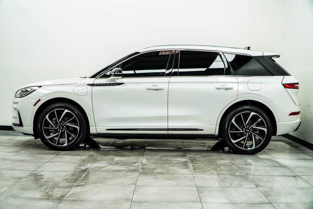 2024 Lincoln Corsair Grand Touring photo 8
