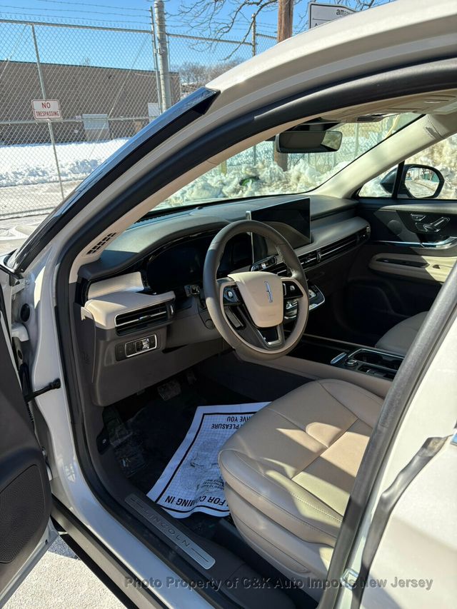 2024 Lincoln Corsair Premiere AWD,GROUP 101A,PANORAMIC VISTA ROOF,CO PILOT 360 - 22981751 - 17