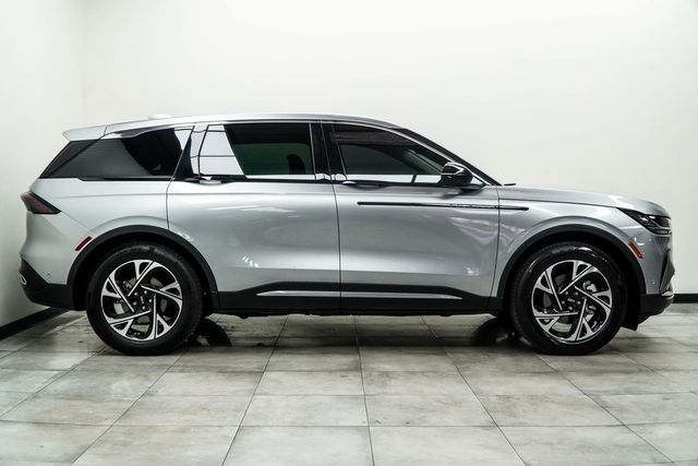 2024 Lincoln Nautilus Premiere AWD - 22960881 - 9