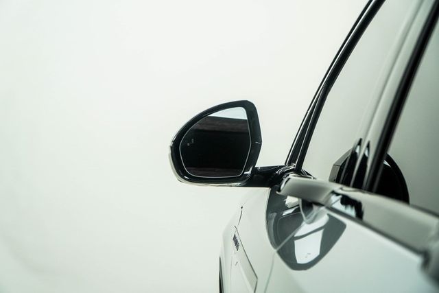 2024 Lincoln Nautilus Premiere AWD - 22960881 - 13