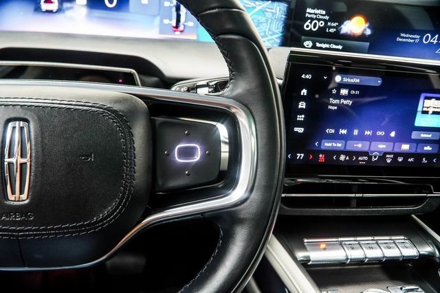 2024 Lincoln Nautilus Premiere AWD - 22960881 - 31