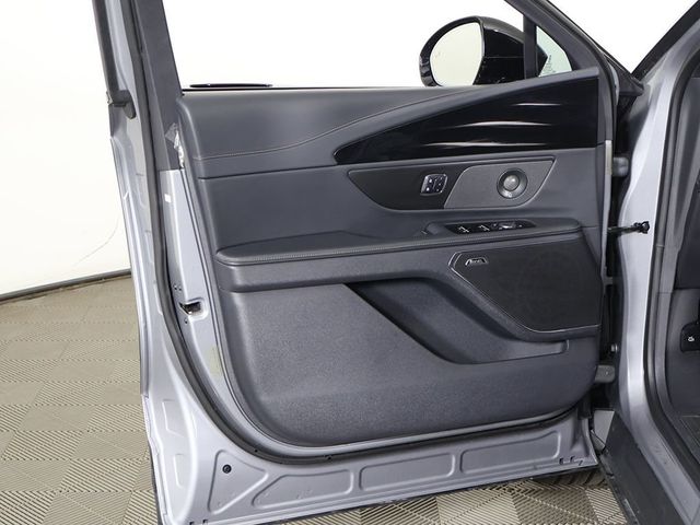 2024 Lincoln Nautilus Premiere AWD - 23028330 - 25