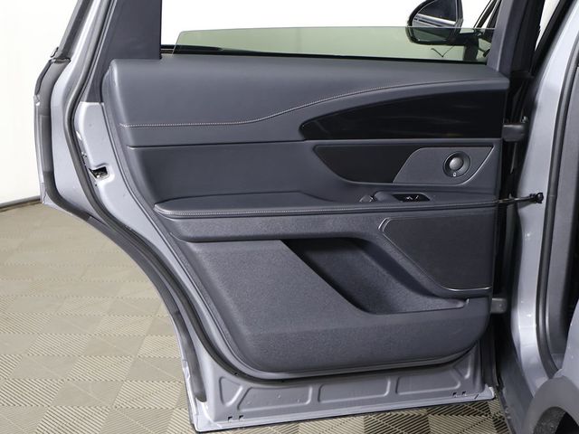 2024 Lincoln Nautilus Premiere AWD - 23028330 - 27