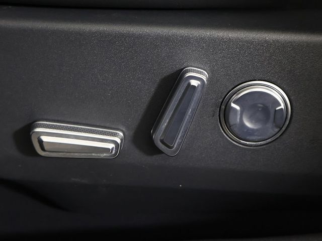 2024 Lincoln Nautilus Premiere AWD - 23028330 - 35