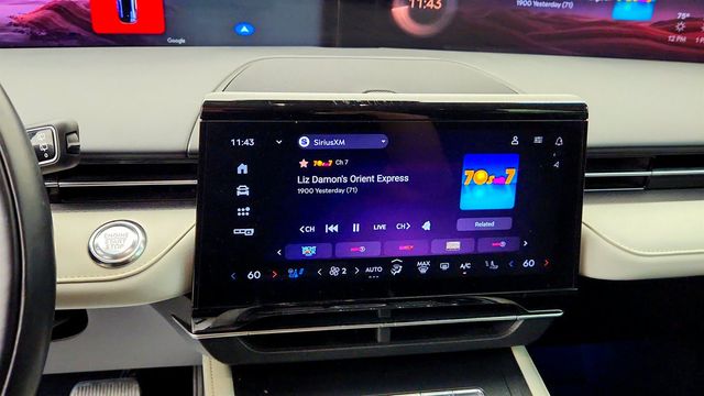 2024 Lincoln Nautilus Premiere AWD - 23081772 - 16