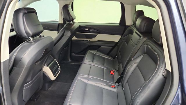 2024 Lincoln Nautilus Premiere AWD - 23081772 - 19